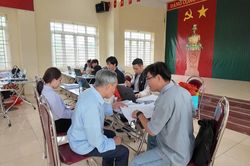 Người 'gỡ nút thắt' từ cơ sở, tạo sự đồng thuận trong nhân dân
