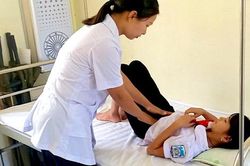 Phụ cấp ưu đãi nghề tối thiểu 30% cho nhân viên y tế học đường