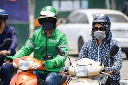 Thời tiết hôm nay: Nắng nóng từ Bắc vào Nam