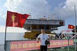 Cảm nhận 'Tổ quốc trong tim' từ biển đảo