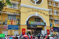 Vì sao học sinh trường Đặng Thùy Trâm bị ngộ độc thực phẩm?