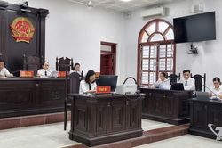 Luật sư trong kỷ nguyên số: Cơ hội và thách thức