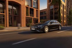 Mercedes EQS facelift 2026: Nâng cấp nhẹ về thiết kế cũng như bổ sung các công nghệ mới