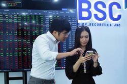 Quyết liệt đua tăng vốn trong khối tổ chức tài chính