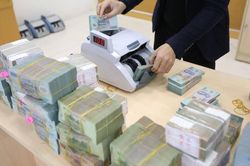Nhiều ngân hàng sắp chi cổ tức tiền mặt, LPBank dẫn đầu với tỷ lệ 30%