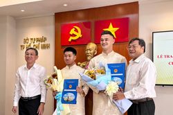 Chính thức nhập tịch, Patrik Lê Giang và Khoa Ngô sẵn sàng cho giấc mơ tuyển Việt Nam