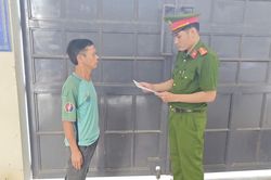 Không chịu từ bỏ ngón nghề 'đạo chích'