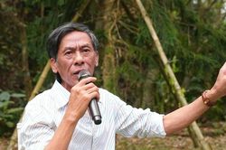 NSND Bùi Bài Bình 70 tuổi mới được lên chức, có vợ diễn viên nổi tiếng lo mọi việc