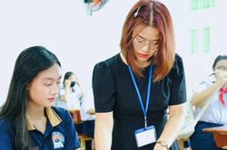 Đồng Nai bất ngờ đổi cấu trúc đề chuyên Anh lớp 10 trước ngày thi 2 tuần