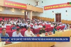 Học tập, qu&aacute;n triệt, tuy&ecirc;n truyền, triển khai thực hiện c&aacute;c văn bản mới của Trung ương, của tỉnh