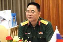 Việt Nam và Nga đẩy mạnh hợp tác về pháp luật quân sự, quốc phòng