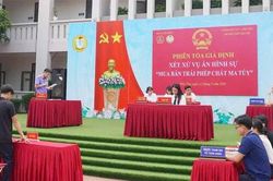 Hơn 1.000 học sinh tham gia phi&ecirc;n t&ograve;a giả định ph&ograve;ng, chống ma t&uacute;y học đường
