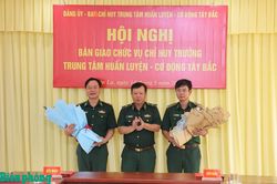 Thượng tá Đào Văn Cư giữ chức vụ Chỉ huy trưởng Trung tâm Huấn luyện - Cơ động Tây Bắc