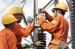 Bộ Công Thương đề xuất xử lý khoản lỗ lũy kế gần 45.000 tỷ đồng của EVN