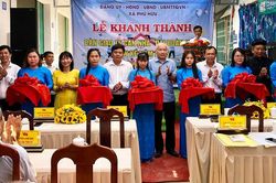 Xã Phú Hữu bàn giao 15 căn nhà đại đoàn kết liền kề
