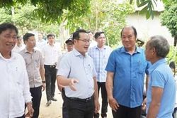 Kiểm tra công tác xóa nhà tạm, nhà dột nát cho đối tượng chính sách tại xã A Lưới 2