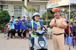 Công an Cà Mau dựng xây văn hóa giao thông từ học đường