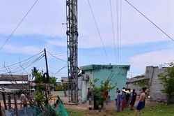 Điều tra vụ người đàn ông rơi từ cột ăng ten viễn thông xuống đất tử vong