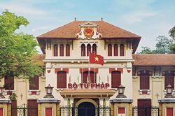 Bộ Tư ph&aacute;p ban h&agrave;nh Kế hoạch truyền th&ocirc;ng về tổng r&agrave; so&aacute;t hệ thống văn bản quy phạm ph&aacute;p luật