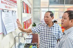 Ðẩy mạnh cắt giảm, đơn giản hoá thủ tục hành chính