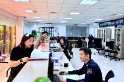 Bãi bỏ 12 thủ tục hải quan