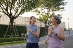 Thời điểm tốt nhất trong ng&agrave;y để đi bộ đạt lợi &iacute;ch tối đa