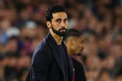 Arbeloa đáp trả Mbappe cực gắt