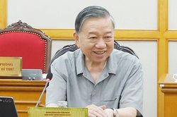[Ảnh] Bộ Chính trị đánh giá 3 năm thực hiện Nghị quyết số 31-NQ/TW về phát triển Thành phố Hồ Chí Minh