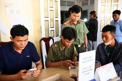 Công an Cần Thơ thực hiện Chiến dịch '60 ngày đêm' chuyển đổi số tại các xã, phường
