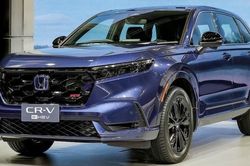 Top 5 xe hybrid bán chạy nhất thị trường Việt Nam 4 tháng đầu năm 2026