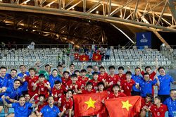U17 Việt Nam dự World Cup - Dấu ấn thầm lặng của bầu Hiển