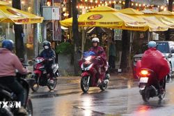 Mưa đầu mùa 'giải nhiệt' Đồng Tháp sau những ngày nắng nóng