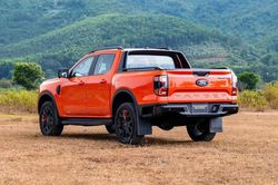 Doanh số xe bán tải tháng 4/2026 giảm mạnh, Ford Ranger vẫn thống trị