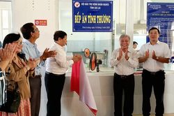 Khánh thành bếp ăn tình thương Bệnh viện Chỉnh hình và Phục hồi chức năng Quy Nhơn
