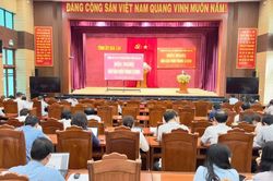 Đảng ủy các cơ quan Đảng tỉnh Gia Lai tổ chức hội nghị báo cáo viên tháng 5