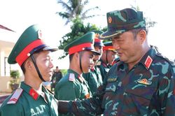 Xây dựng thế trận quốc phòng vững chắc tại đặc khu Phú Quý