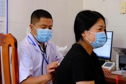 Chăm sóc sức khỏe người dân từ cơ sở