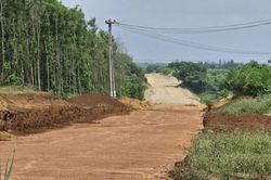 Thay thế những nhà thầu chậm tiến độ, gỡ 'nút thắt' dự án đường ven biển