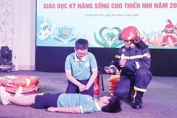 Trang bị kỹ năng, bảo vệ trẻ trước hiểm nguy đuối nước