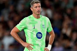 Al Hilal 'trải thảm đỏ' cho Robert Lewandowski