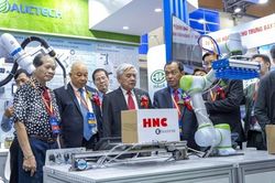 Triển lãm quốc tế về máy móc và thiết bị công nghiệp tại Hà Nội