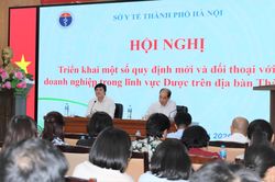 Giám đốc Sở Y tế Hà Nội đối thoại trực tiếp với gần 100 doanh nghiệp dược
