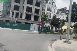Giá nhà mặt phố Đại Lộ Thăng Long, Hà Nội tăng vọt