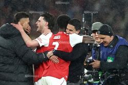 Sốc: Arsenal vô địch mà không cần ra sân