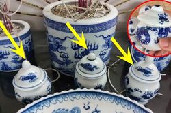 Lời khuyên với những nhà để muối, gạo trên bàn thờ