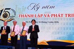 Giữ ngọn lửa triết học giữa dòng chảy đổi mới và hội nhập