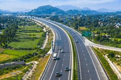 Cao tốc Vinh - Thanh Thủy: Trục liên kết chiến lược Việt - Lào - Kỳ 2: Mở đường bằng những cơ chế linh hoạt
