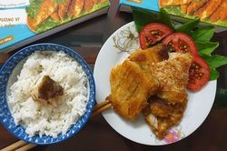 Món cá tốn cơm là đặc sản nổi tiếng của vùng quê đất Tổ, ăn một lần mê tới già