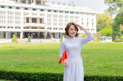 Pé Nhung 'đánh thức' niềm tự hào Việt, đưa hình ảnh Tổ quốc bùng nổ toàn cầu ngày 30/4