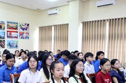 Tuổi trẻ Đà Nẵng hành động vì biển quê hương